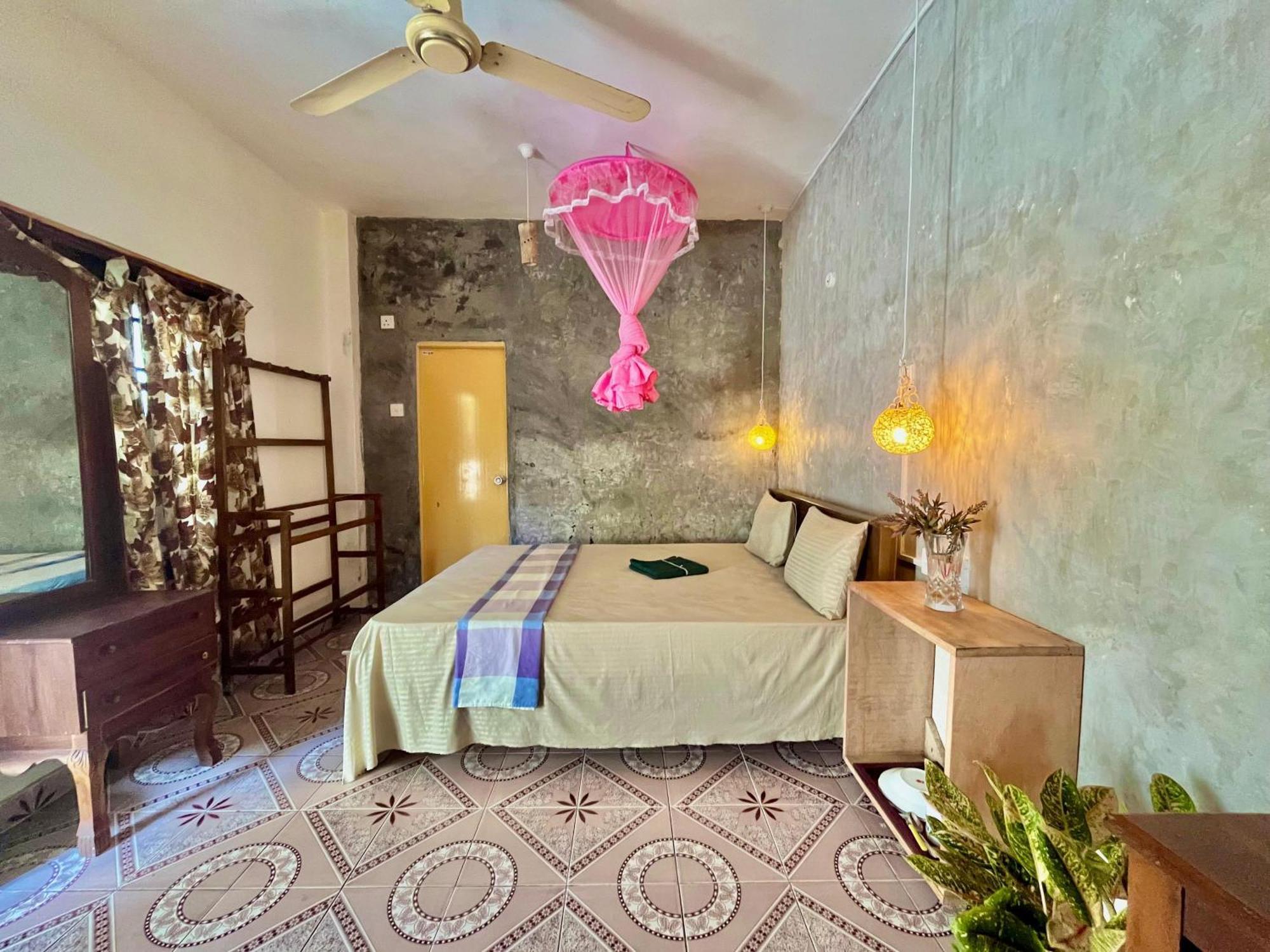 Nethu Freedom Cottage Weligama Exterior photo